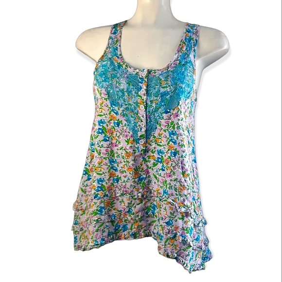 Janet Paris floral ruffle and button tank top with lace overlay size small - Picture 3 of 13